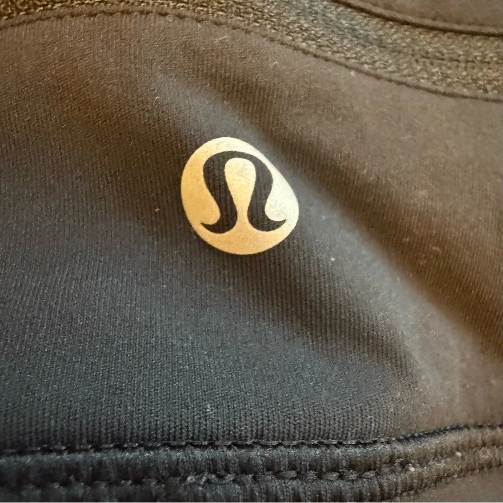 Lululemon High Rise Ruched‎ Ruffle Ankle Leggings Black Size 4